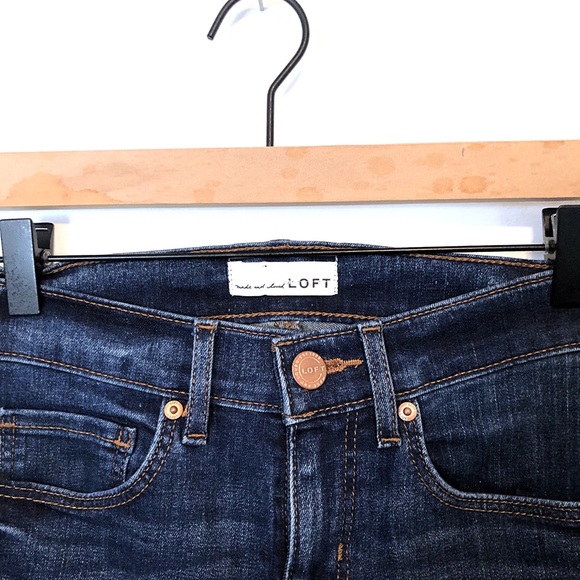 Loft Sz 0 Tulip Chewed Hem Skinny Jeans - Picture 3 of 6